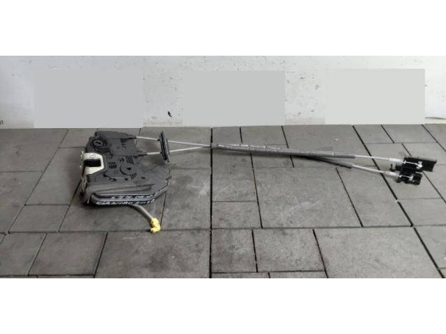 bontott KIA NIRO Jobb hátsó Ajtózár