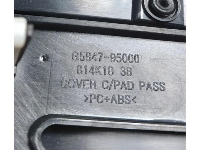 bontott KIA NIRO Jobb Műszerfal Díszléc