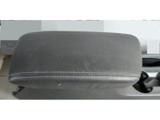 bontott KIA NIRO Könyöklő