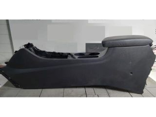 bontott KIA NIRO Könyöklő