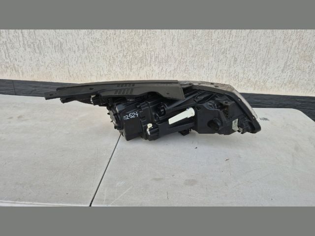 bontott KIA OPTIMA Bal Ledes Fényszóró