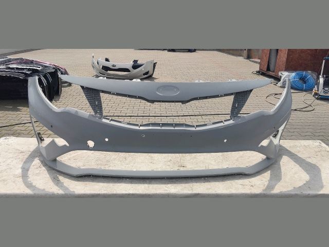 bontott KIA OPTIMA Első Lökhárító (Üresen)