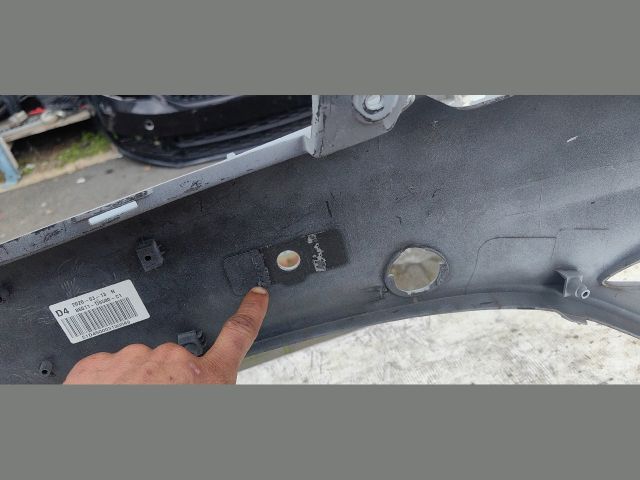 bontott KIA OPTIMA Első Lökhárító (Üresen)