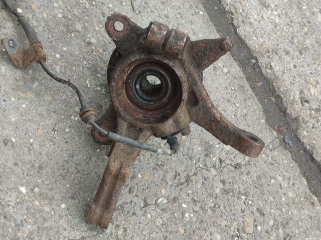 bontott KIA PICANTO Bal első Csonkállvány Kerékaggyal