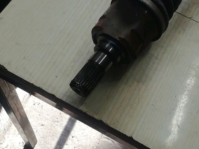 bontott KIA PICANTO Bal Féltengely