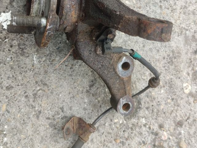 bontott KIA PICANTO Jobb első Csonkállvány Kerékaggyal