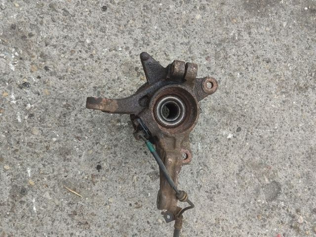 bontott KIA PICANTO Jobb első Csonkállvány Kerékaggyal