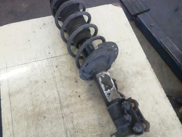 bontott KIA PICANTO Jobb első Gólyaláb (Lengécsillapító, Rugó)