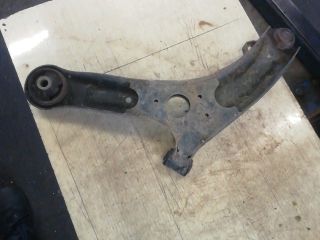 bontott KIA PICANTO Jobb első Lengőkar