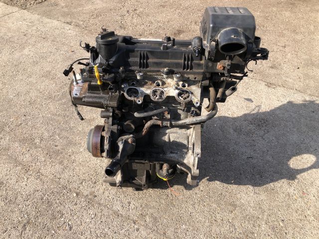 bontott KIA PICANTO Motor (Fűzött blokk hengerfejjel)