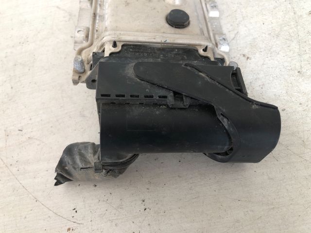 bontott KIA PICANTO Motorvezérlő