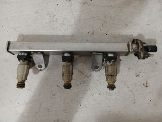 bontott KIA PICANTO Porlasztó Sor / Híd