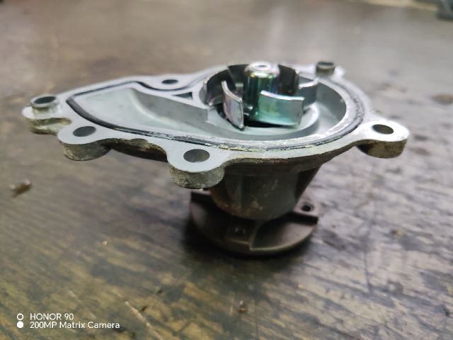 bontott KIA PICANTO Vízpumpa