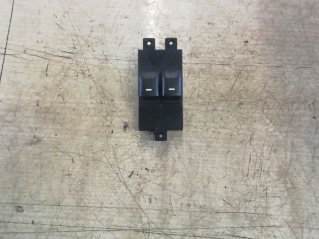 bontott KIA PICANTO Bal első Ablakemelő Kapcsoló