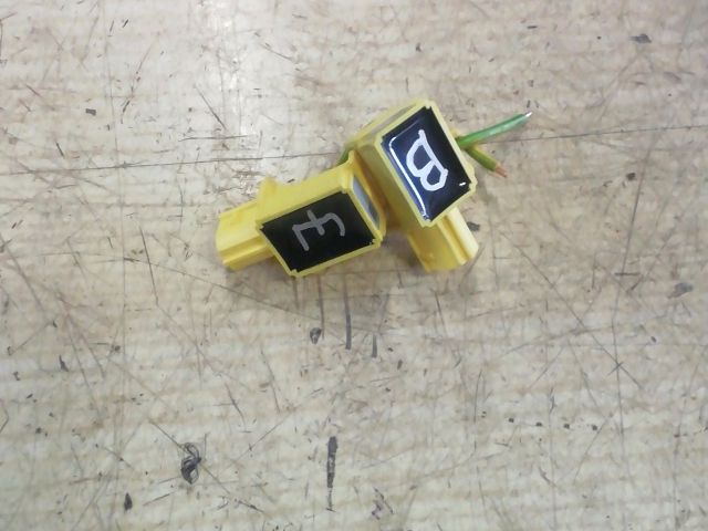 bontott KIA PICANTO Bal első Oldal Ütközés Érzékelő