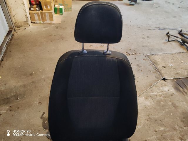 bontott KIA PICANTO Bal első Ülés