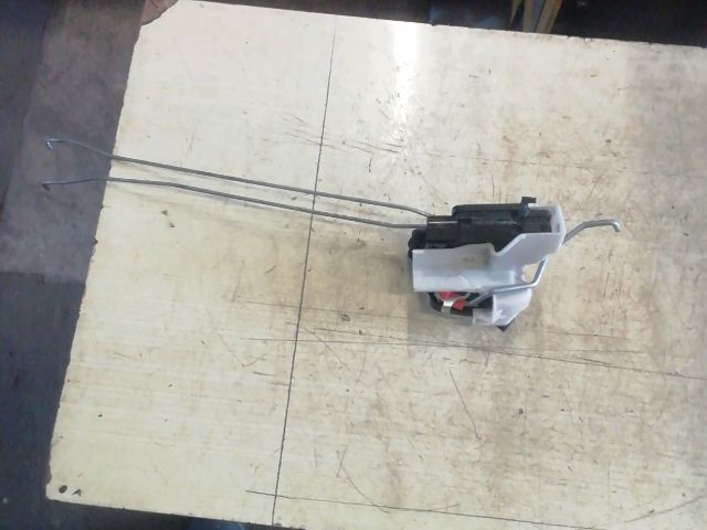 bontott KIA PICANTO Bal hátsó Ajtózár