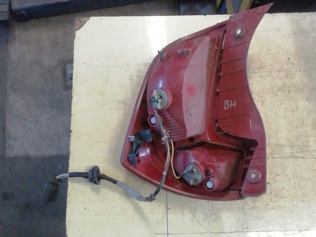 bontott KIA PICANTO Bal Hátsó Lámpa