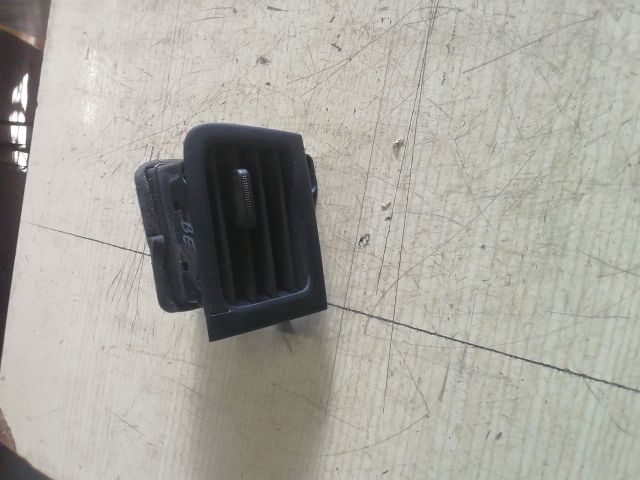 bontott KIA PICANTO Bal Szellőző