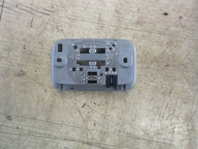 bontott KIA PICANTO Beltér Világítás Első