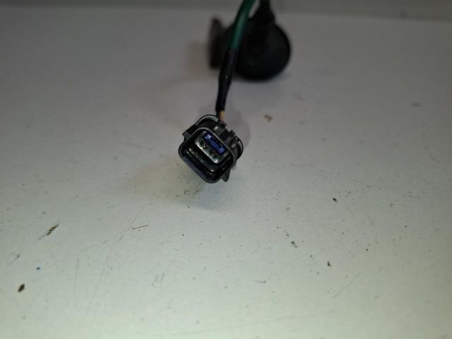 bontott KIA PICANTO Csomagtérajtó Kilincs