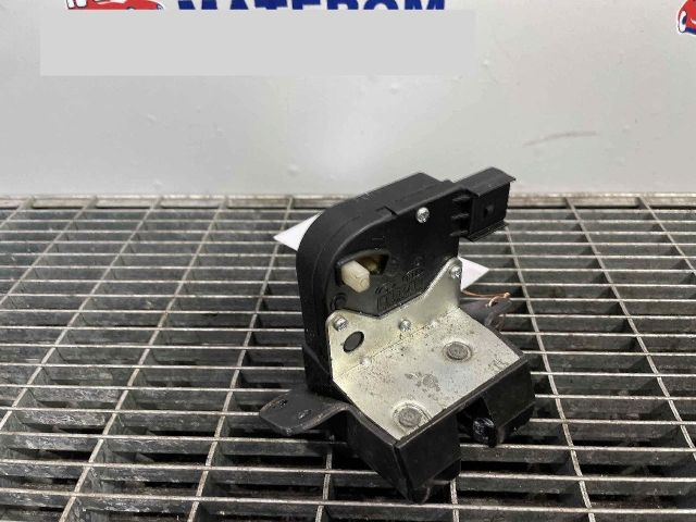 bontott KIA PICANTO Csomagtérajtó Ütköző