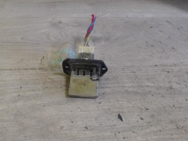 bontott KIA PICANTO Előtét Ellenállás Fűtőmotor