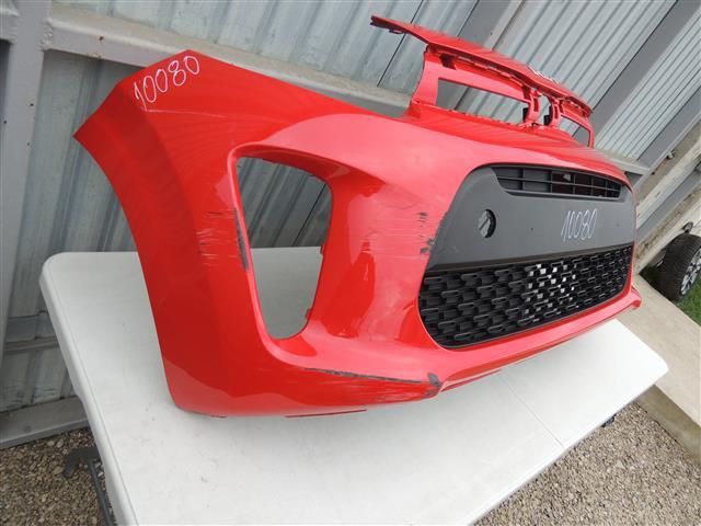 bontott KIA PICANTO Első Lökhárító (Részeivel)