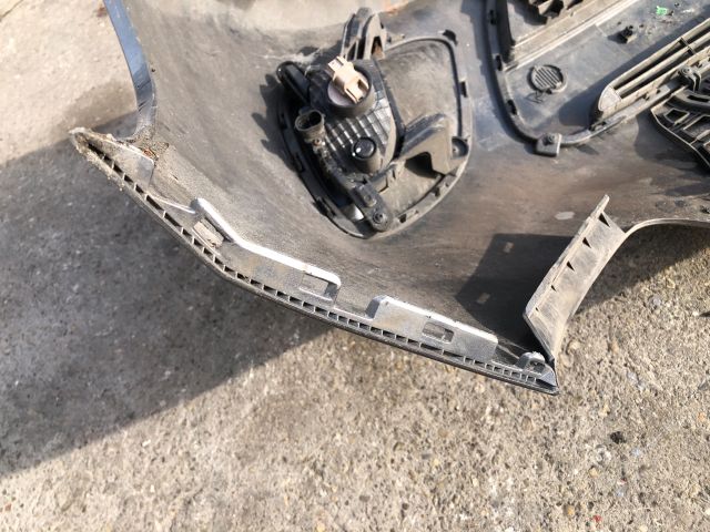 bontott KIA PICANTO Első Lökhárító (Részeivel)