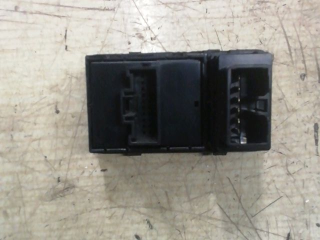 bontott KIA PICANTO Fényszórómagasság Állító Kapcsoló