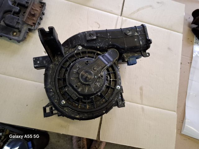 bontott KIA PICANTO Fűtőmotor (Klímás)