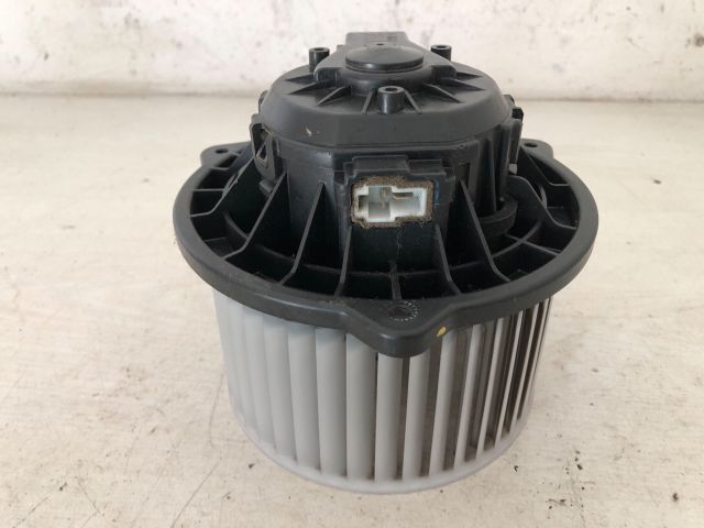 bontott KIA PICANTO Fűtőmotor (Klímás)