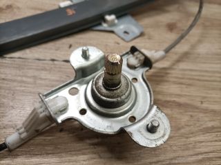 bontott KIA PICANTO Jobb első Ablakemelő Szerkezet (Mechanikus)