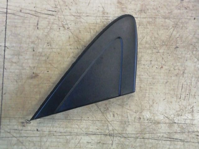 bontott KIA PICANTO Jobb első Ajtó Díszléc