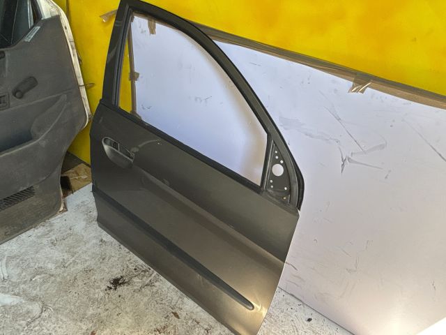 bontott KIA PICANTO Jobb első Ajtó (Üres lemez)