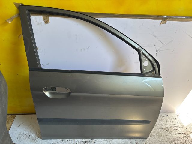 bontott KIA PICANTO Jobb első Ajtó (Üres lemez)