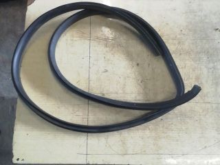 bontott KIA PICANTO Jobb első Gumikéder