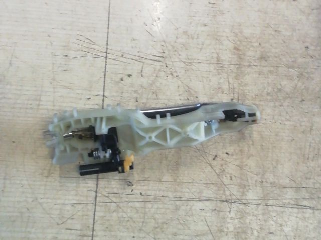 bontott KIA PICANTO Jobb első Külső Kilincs