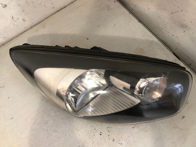 bontott KIA PICANTO Jobb Fényszóró