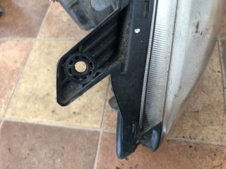 bontott KIA PICANTO Jobb Fényszóró