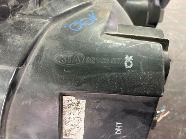 bontott KIA PICANTO Jobb Fényszóró