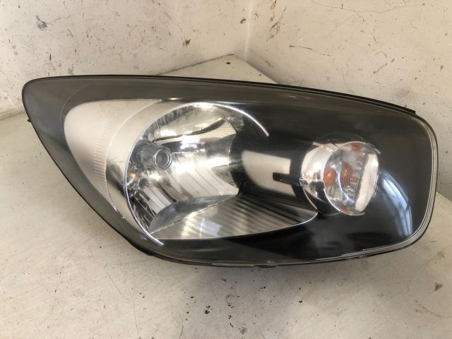 bontott KIA PICANTO Jobb Fényszóró