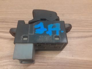 bontott KIA PICANTO Jobb hátsó Ablakemelő Kapcsoló