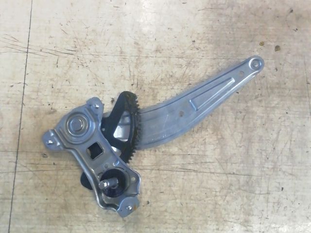 bontott KIA PICANTO Jobb hátsó Ablakemelő Szerkezet (Mechanikus)