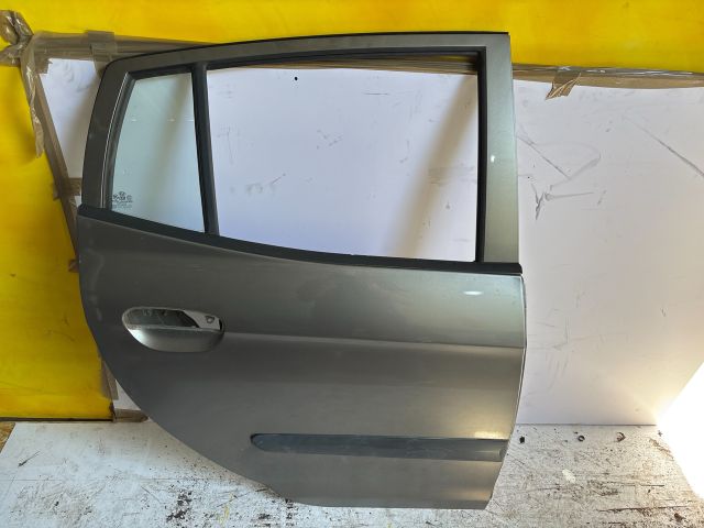 bontott KIA PICANTO Jobb hátsó Ajtó (Üres lemez)