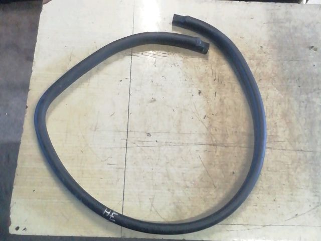 bontott KIA PICANTO Jobb hátsó Gumikéder