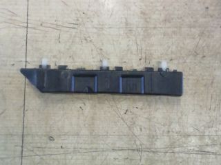 bontott KIA PICANTO Jobb hátsó Oldal Lökhárító Tartó (Műanyag)