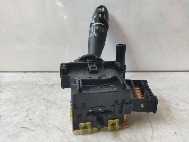 bontott KIA PICANTO Jobb Kormánykapcsoló Ablaktörlő