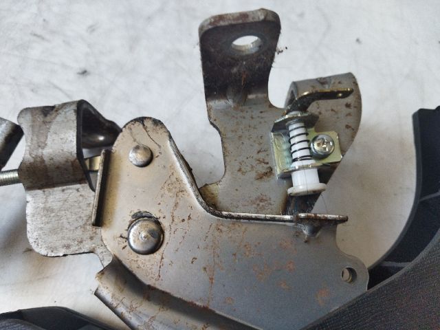 bontott KIA PICANTO Kézifék Kar