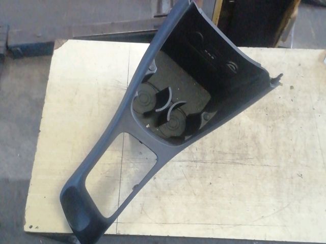 bontott KIA PICANTO Középső Kardánbox Burkolat